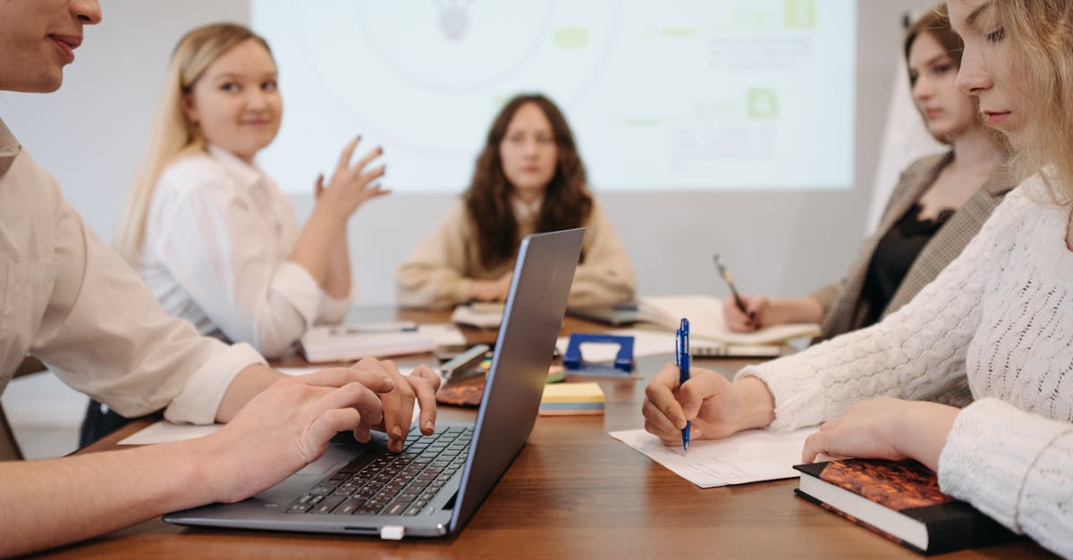 微信号买卖：古诗词详情下载教程app