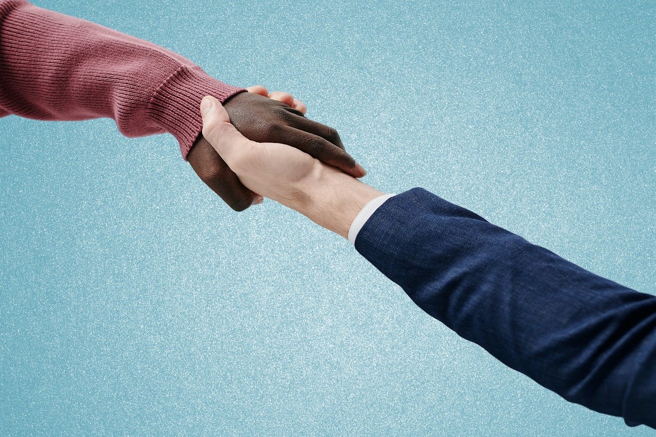 贴吧实名账号:安徽同城商品购买平台